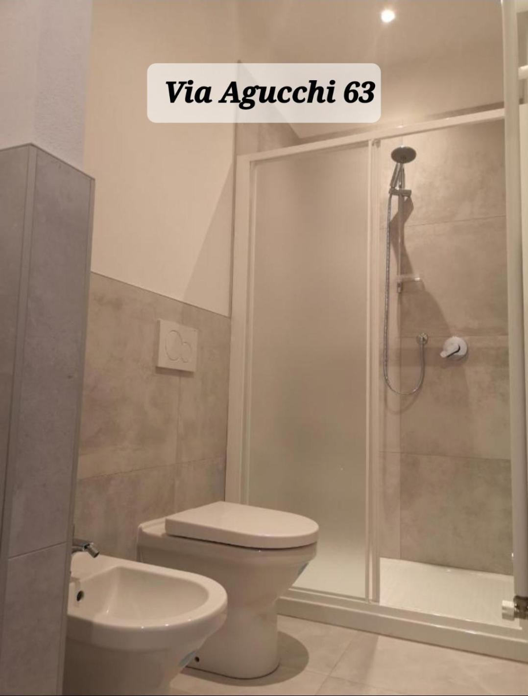 Via Agucchi & Via Emilia Apartments Bologna Bagian luar foto